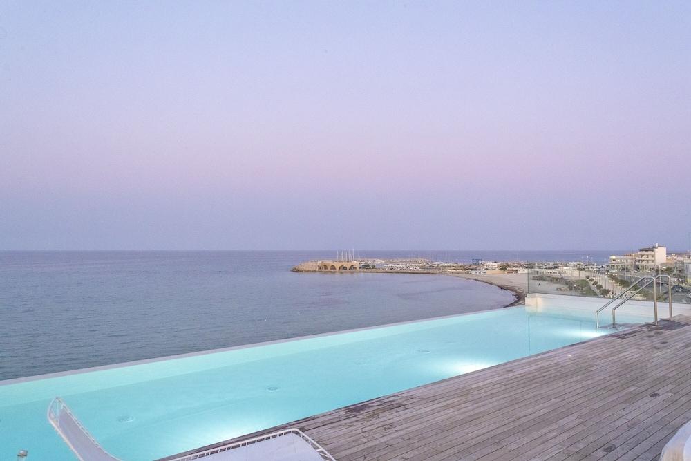 Posia Luxury Retreat And Spa Сан Фоча Екстериор снимка